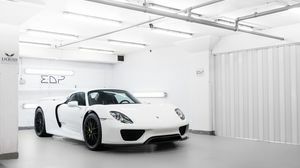 918 Spyder Carrera White