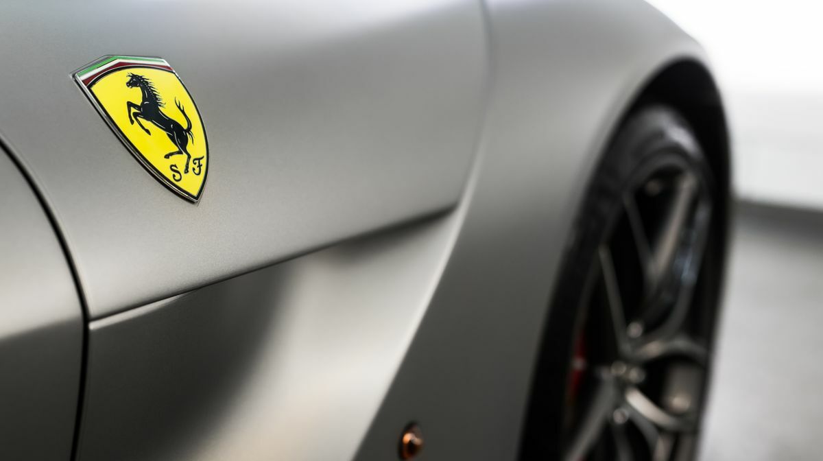 F12 Argento Nurburgring Opaco