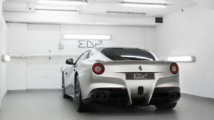F12 Argento Nurburgring Opaco