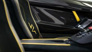 Aventador SV Roadster Viola Ophelia