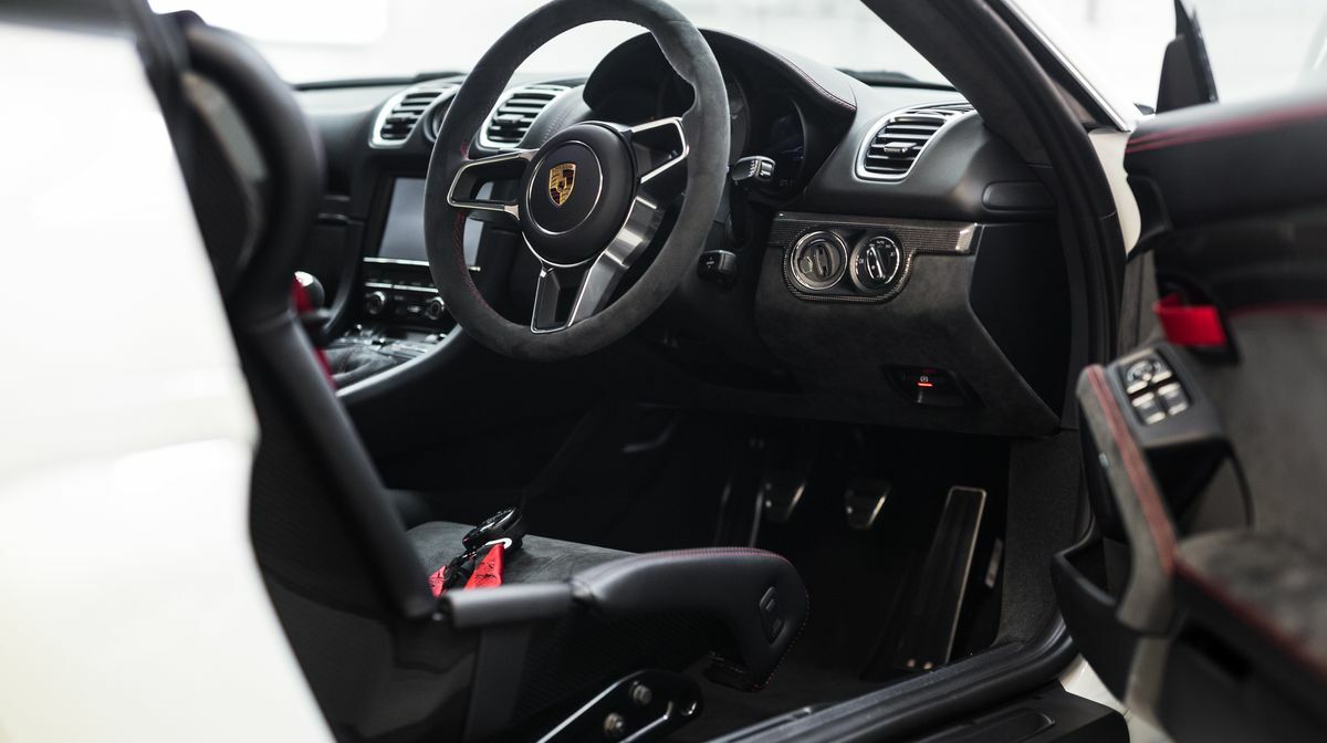981 GT4 Carrera White