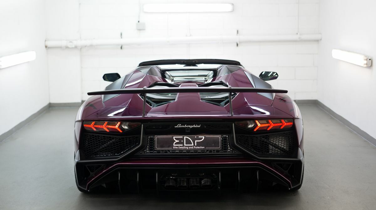 Aventador SV Roadster Viola Ophelia
