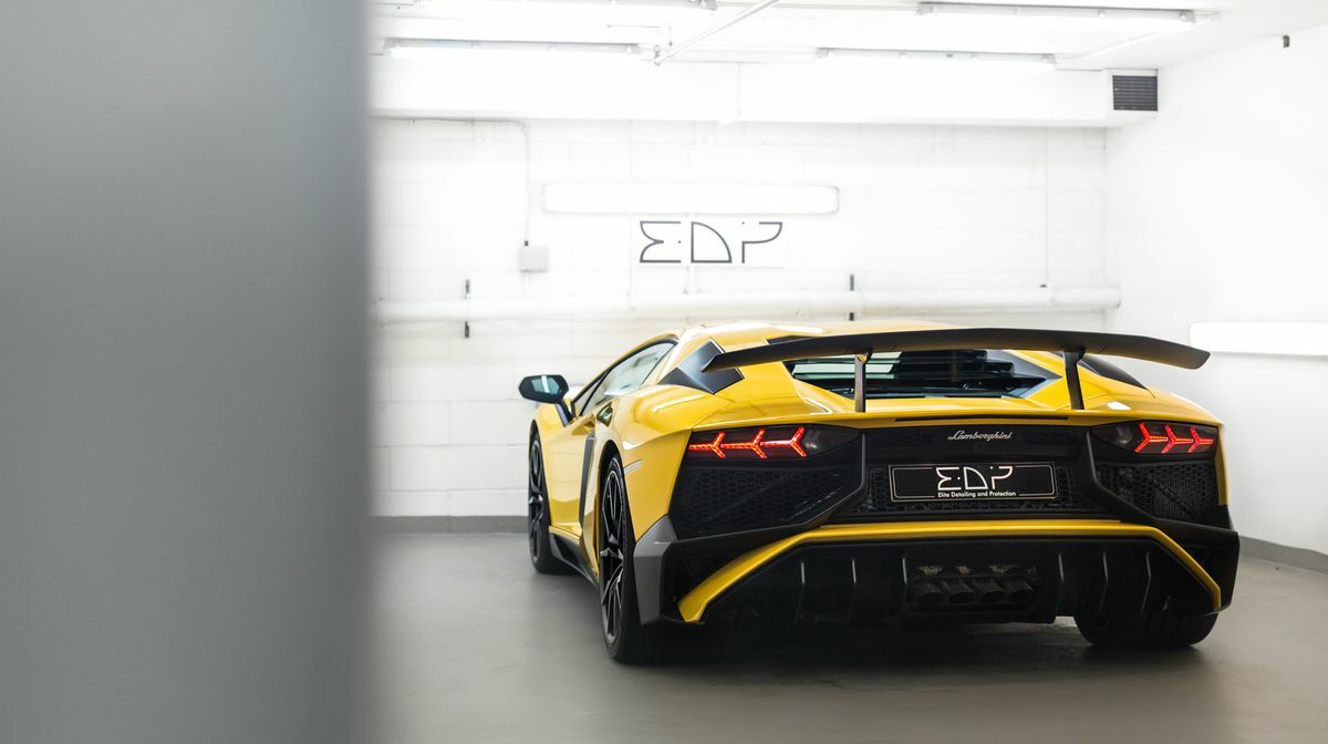 Aventador SV Giallo Orion