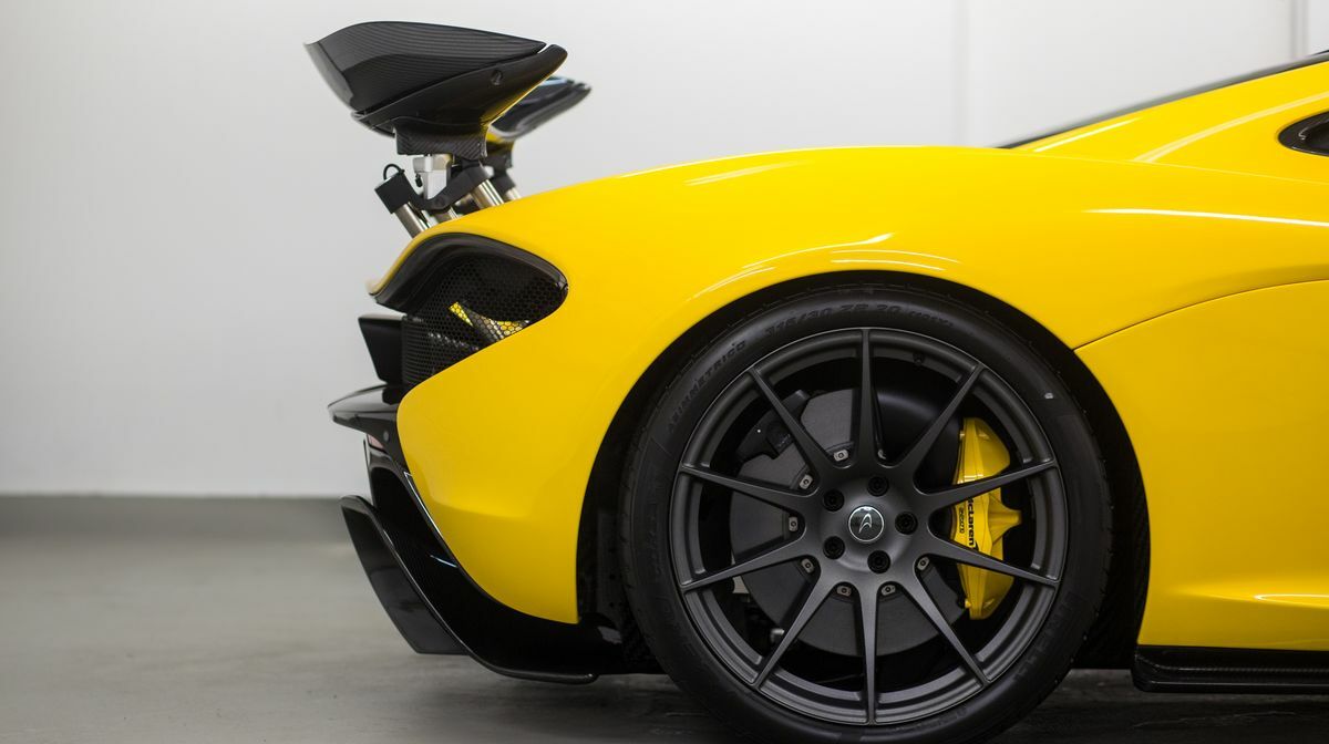P1 Volcano Yellow