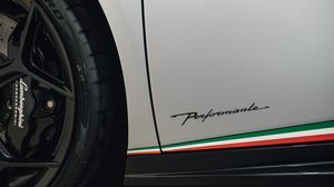 Huracan Performante Grigio Nimbus