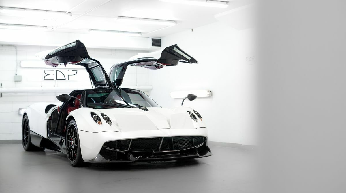 Huayra Tempesta Bianco Benny