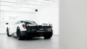 Huayra Tempesta Bianco Benny