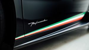 Huracan Performante Black