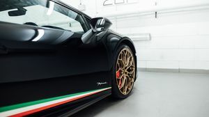 Huracan Performante Black