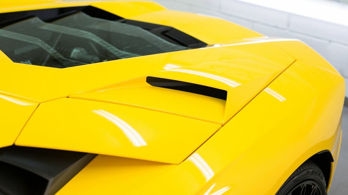 Aventador S Giallo Orion