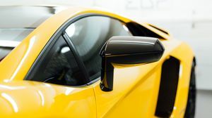 Aventador S Giallo Orion