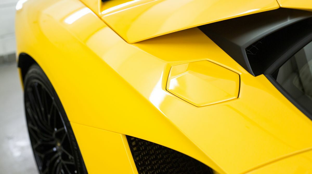 Aventador S Giallo Orion