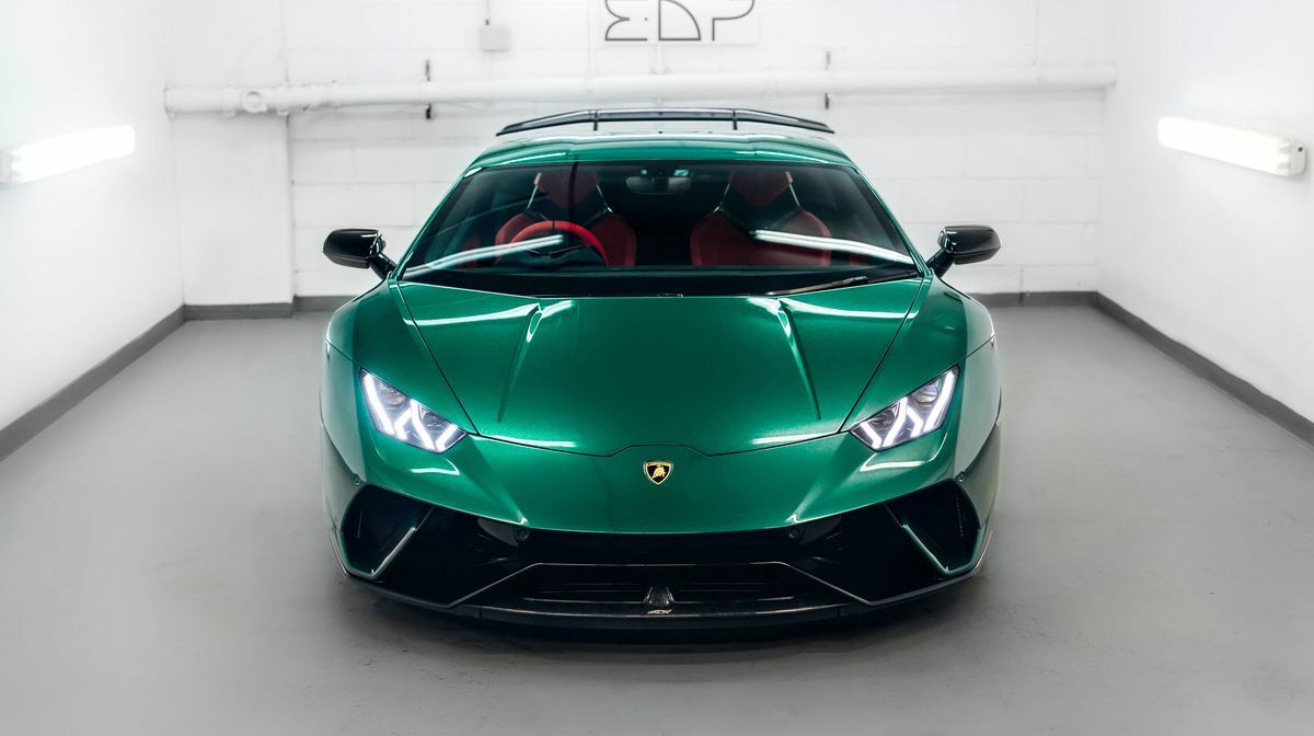 Huracan Performante Verde Oliver