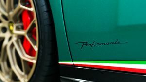 Huracan Performante Verde Oliver