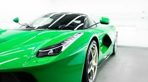 LaFerrari Signal Green