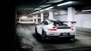 991.2 GT2RS Weissach Carrera White