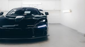 Senna Gotham Black