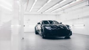 DBS Superleggera Onyx Black