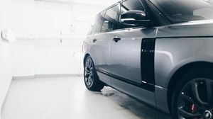 Range Rover SVO