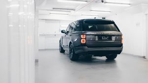 Range Rover SVO