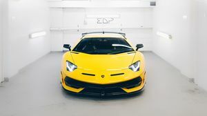 Aventador SVJ Giallo Orion