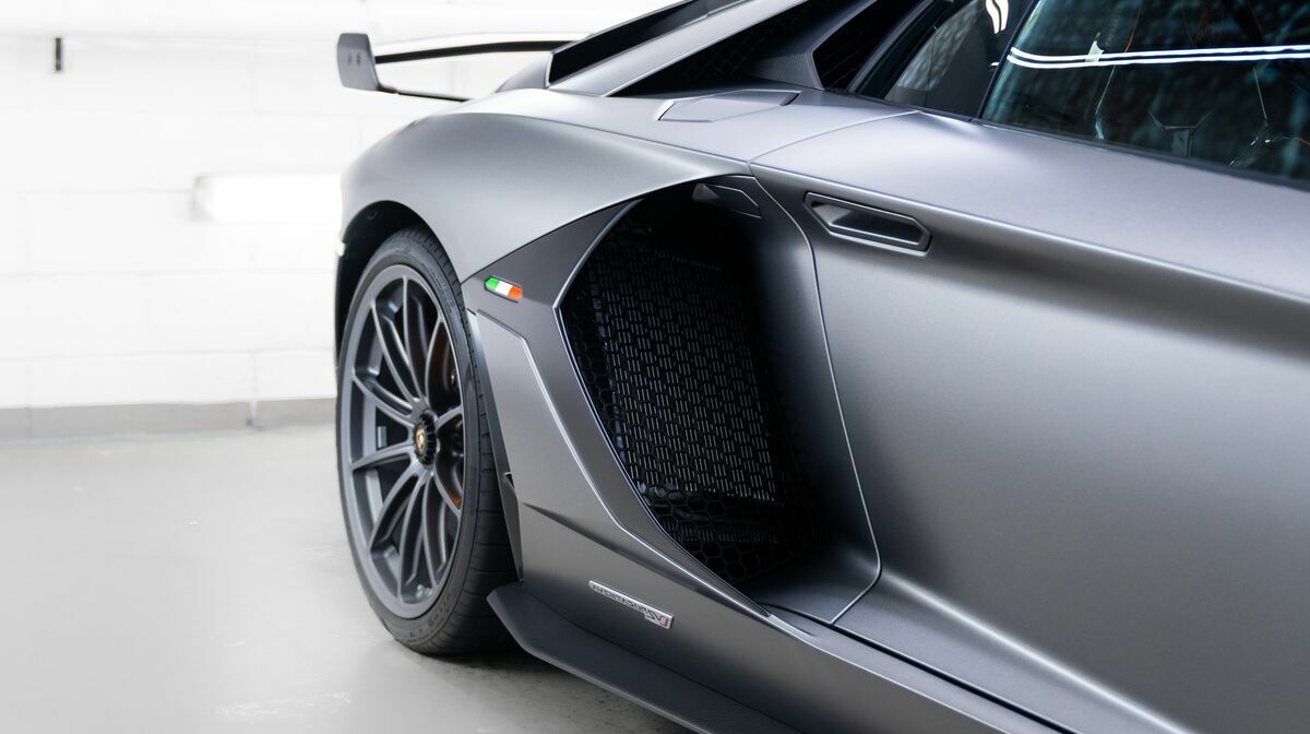 Aventador SVJ Grigio Opaco
