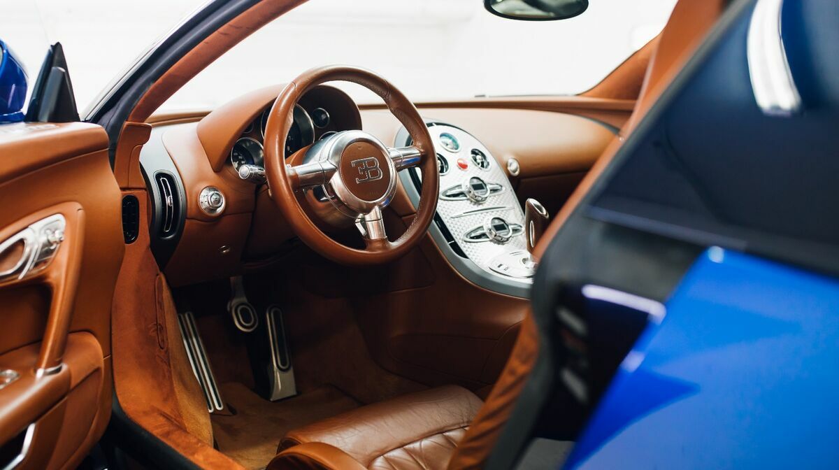 Veyron 16.4 Blue
