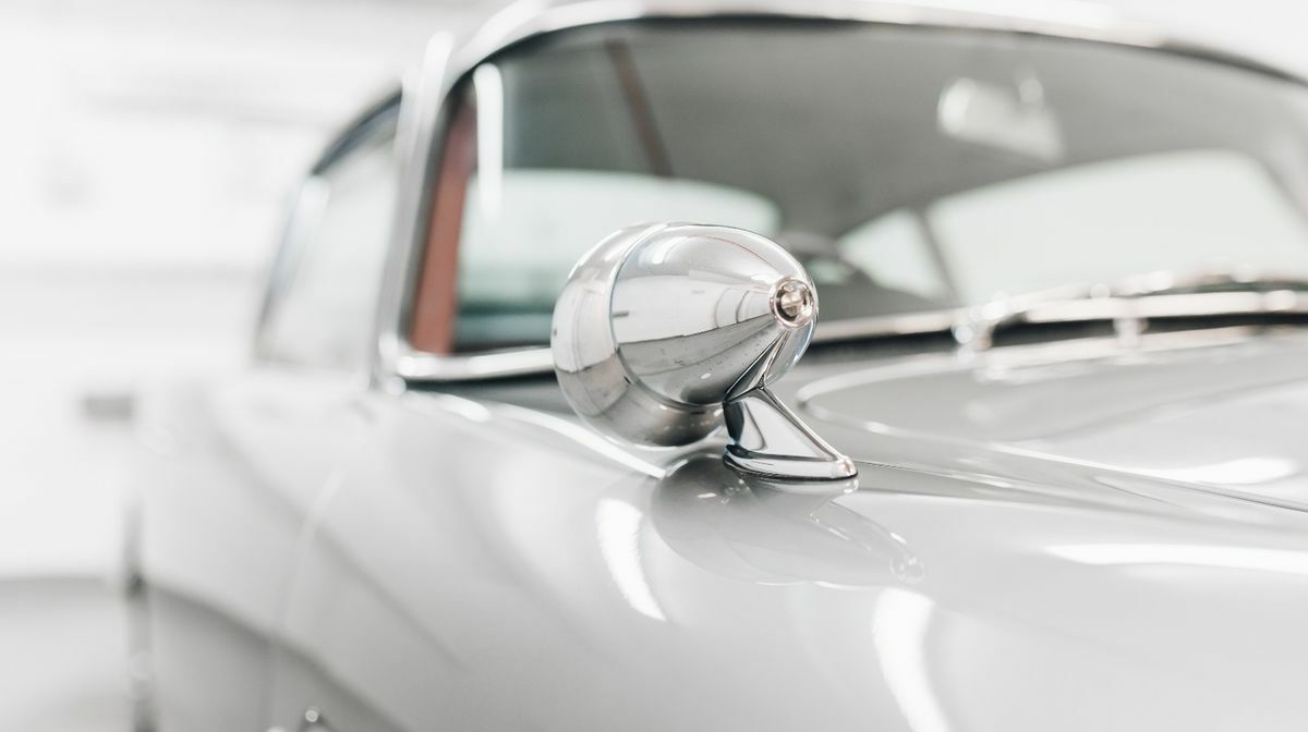Aston Martin DB5 Silver