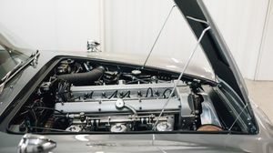 Aston Martin DB5 Silver