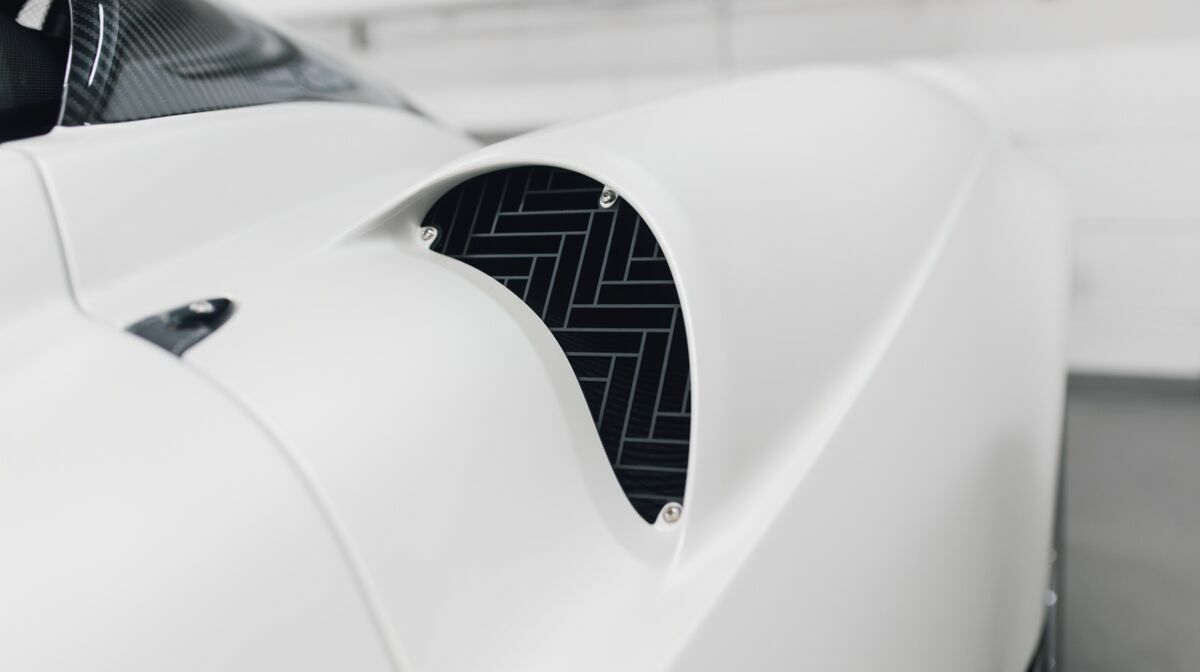 Huayra Roadster Bianco Benny Opaco