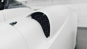 Huayra Roadster Bianco Benny Opaco