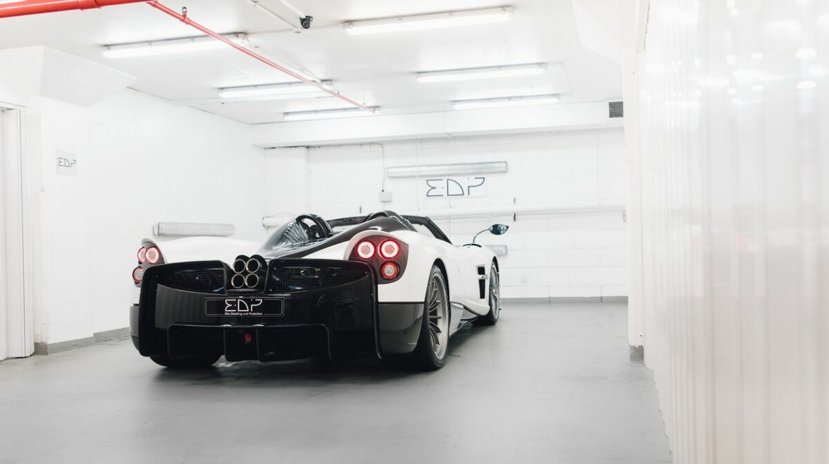 Huayra Roadster Bianco Benny Opaco