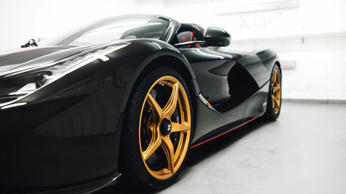 LaFerrari Aperta Nero Daytona