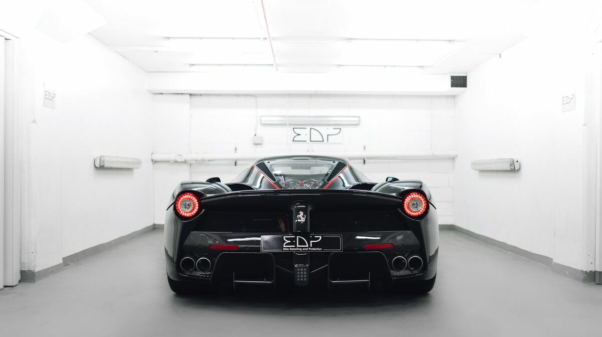 LaFerrari Aperta Nero Daytona