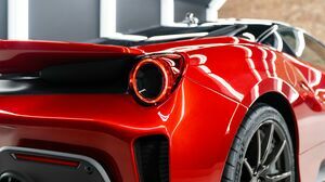 488 Pista Rosso Fuoco 