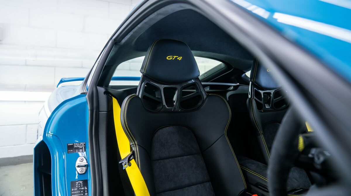 718 GT4 Miami Blue