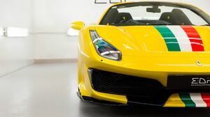 488 Pista Spider Giallo Triplostrato 