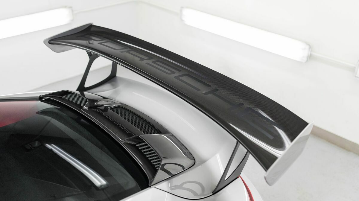 991.2 GT2RS Weissach GT Silver