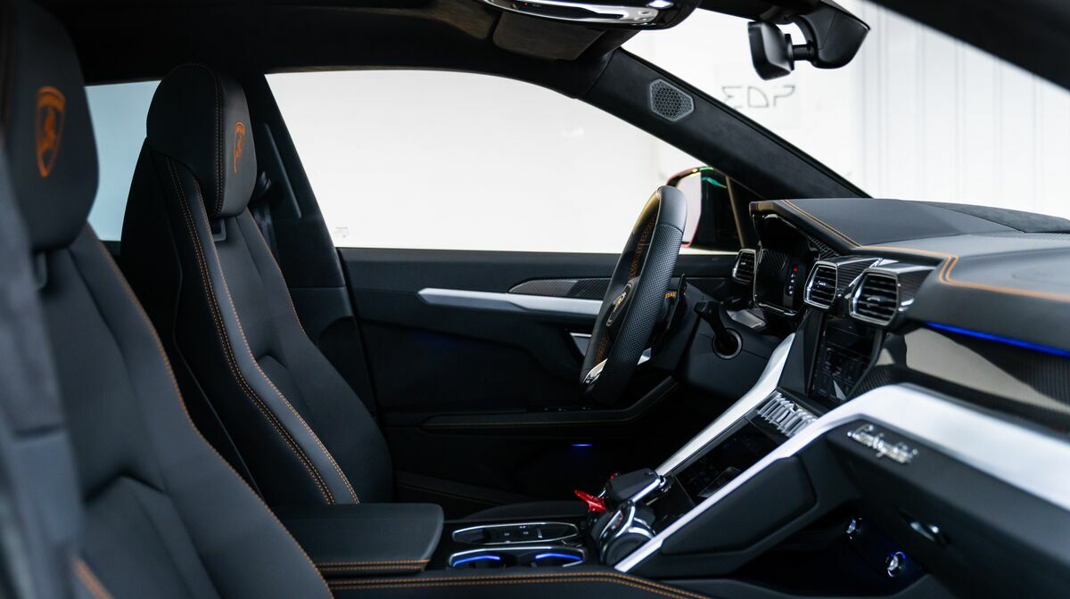 Urus Nero Noctis