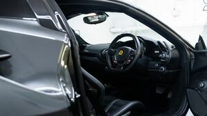 488 Spider Grigio Silverstone