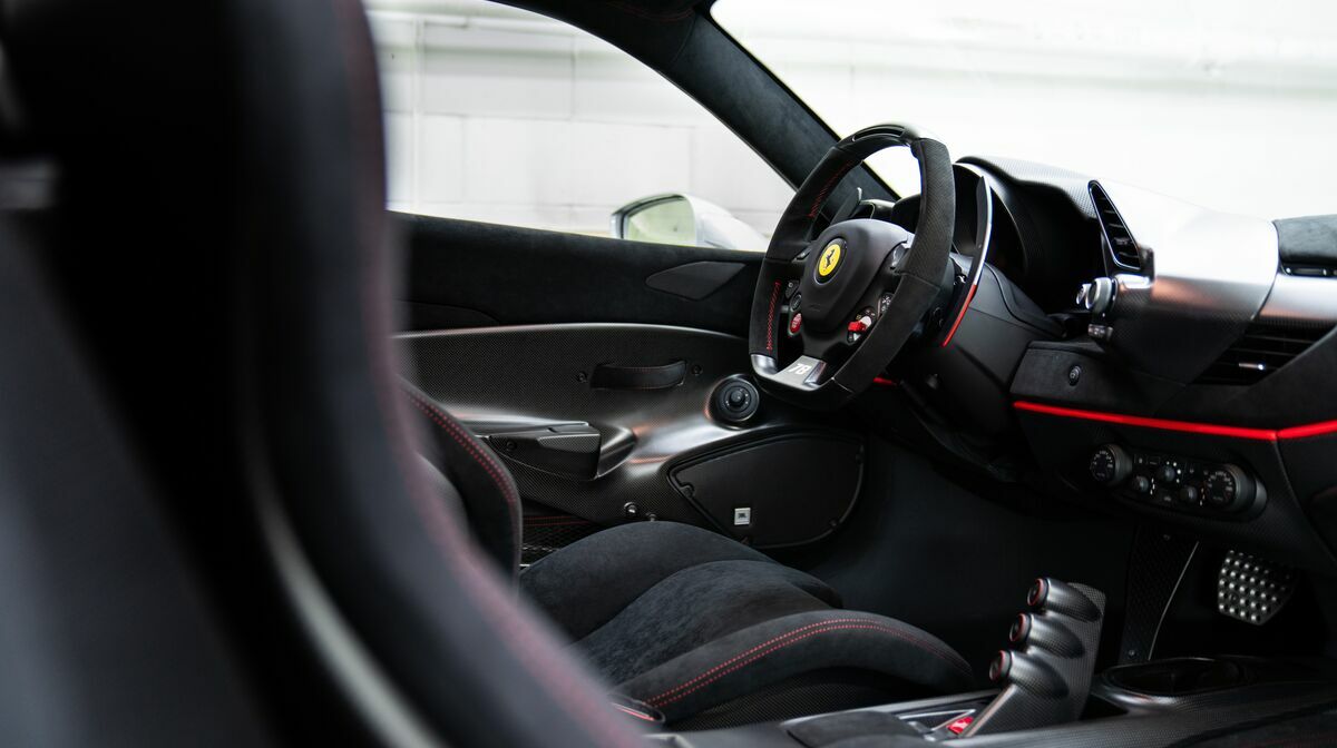 488 Pista Piloti Argento Nurburgring 