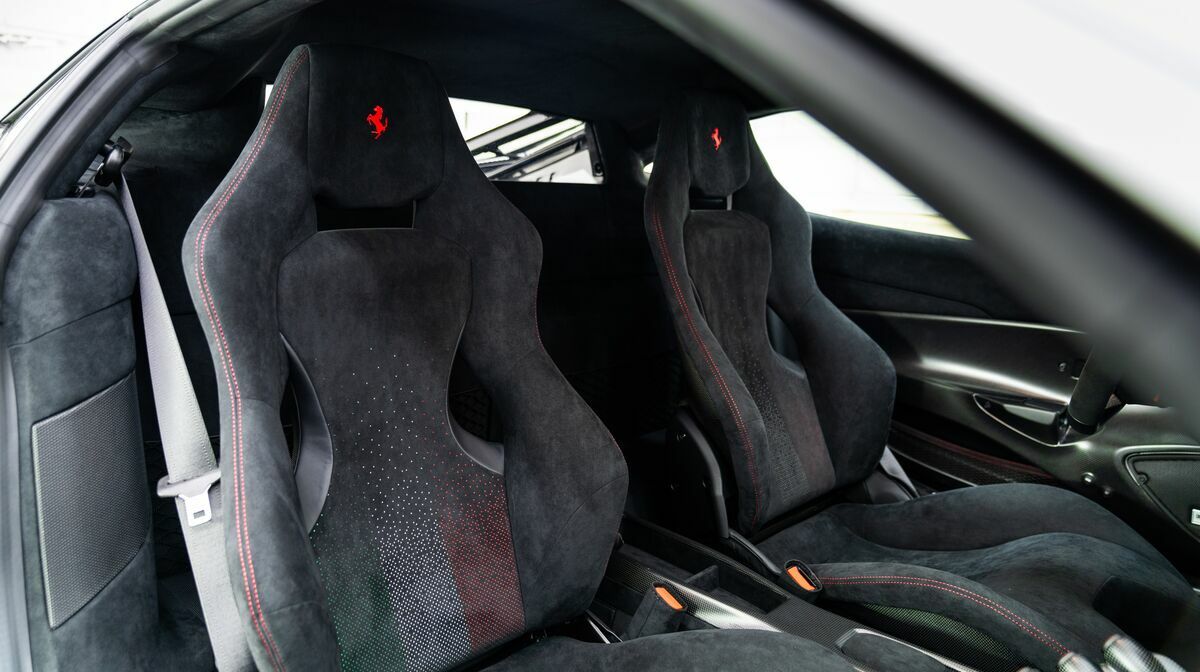 488 Pista Piloti Argento Nurburgring 