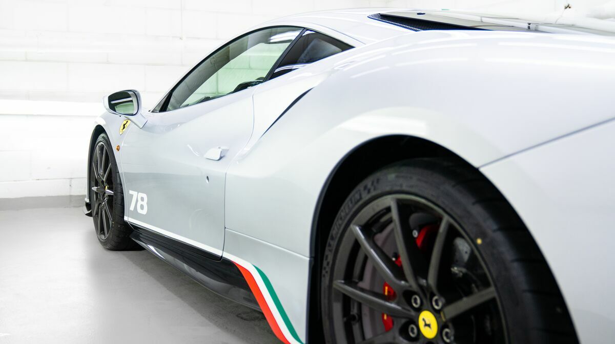 488 Pista Piloti Argento Nurburgring 