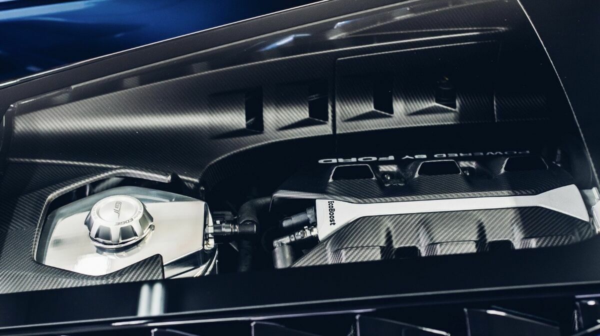 Ford GT