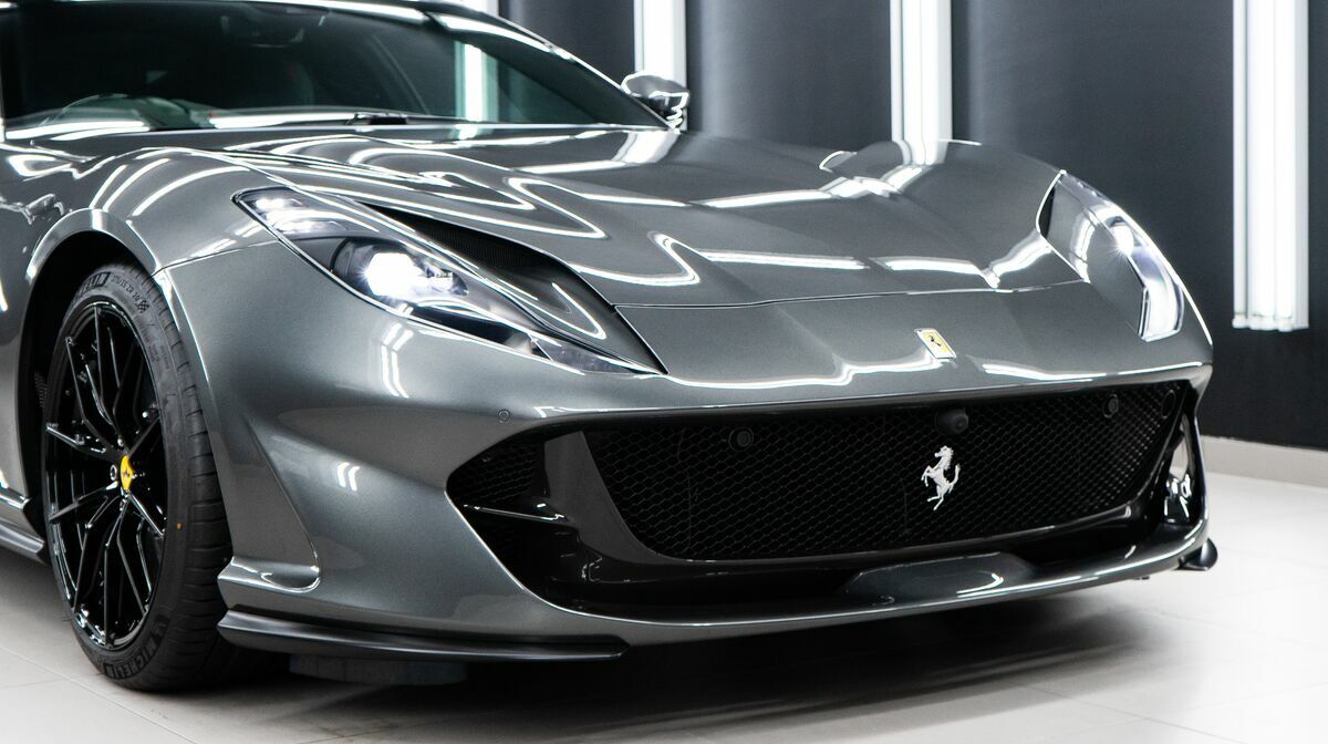812 Superfast Grigio Silverstone