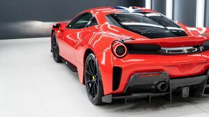 488 Pista Rosso Corsa