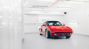 930 Turbo Guards Red