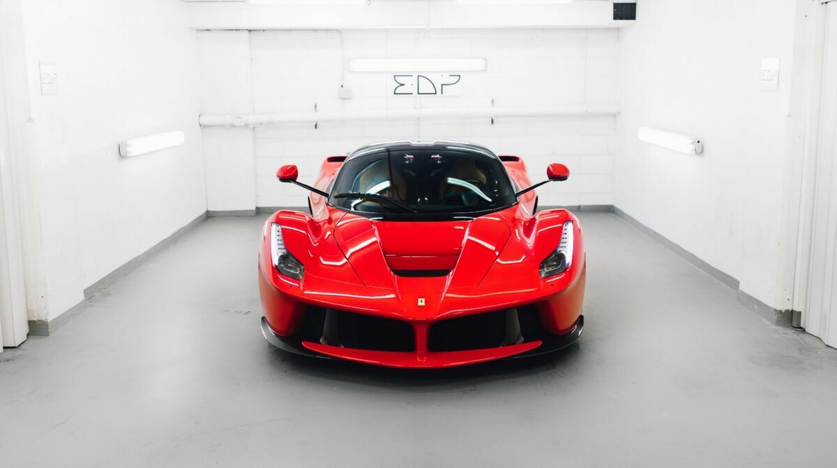 LaFerrari Rosso Corsa