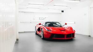 LaFerrari Rosso Corsa