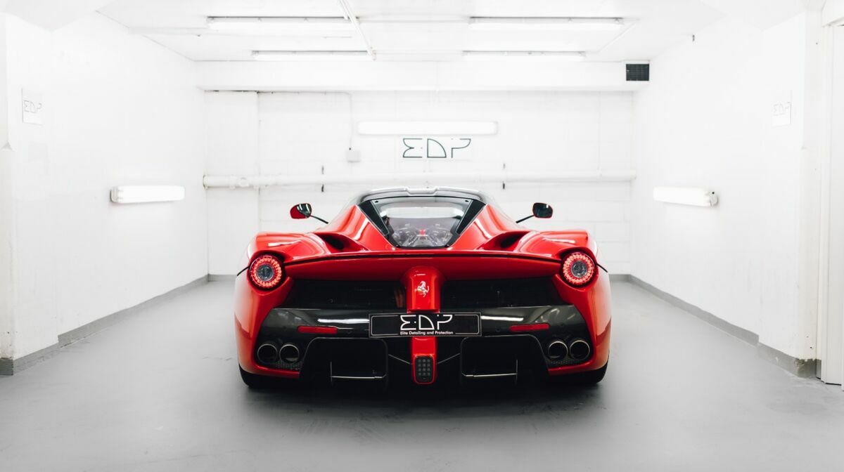 LaFerrari Rosso Corsa